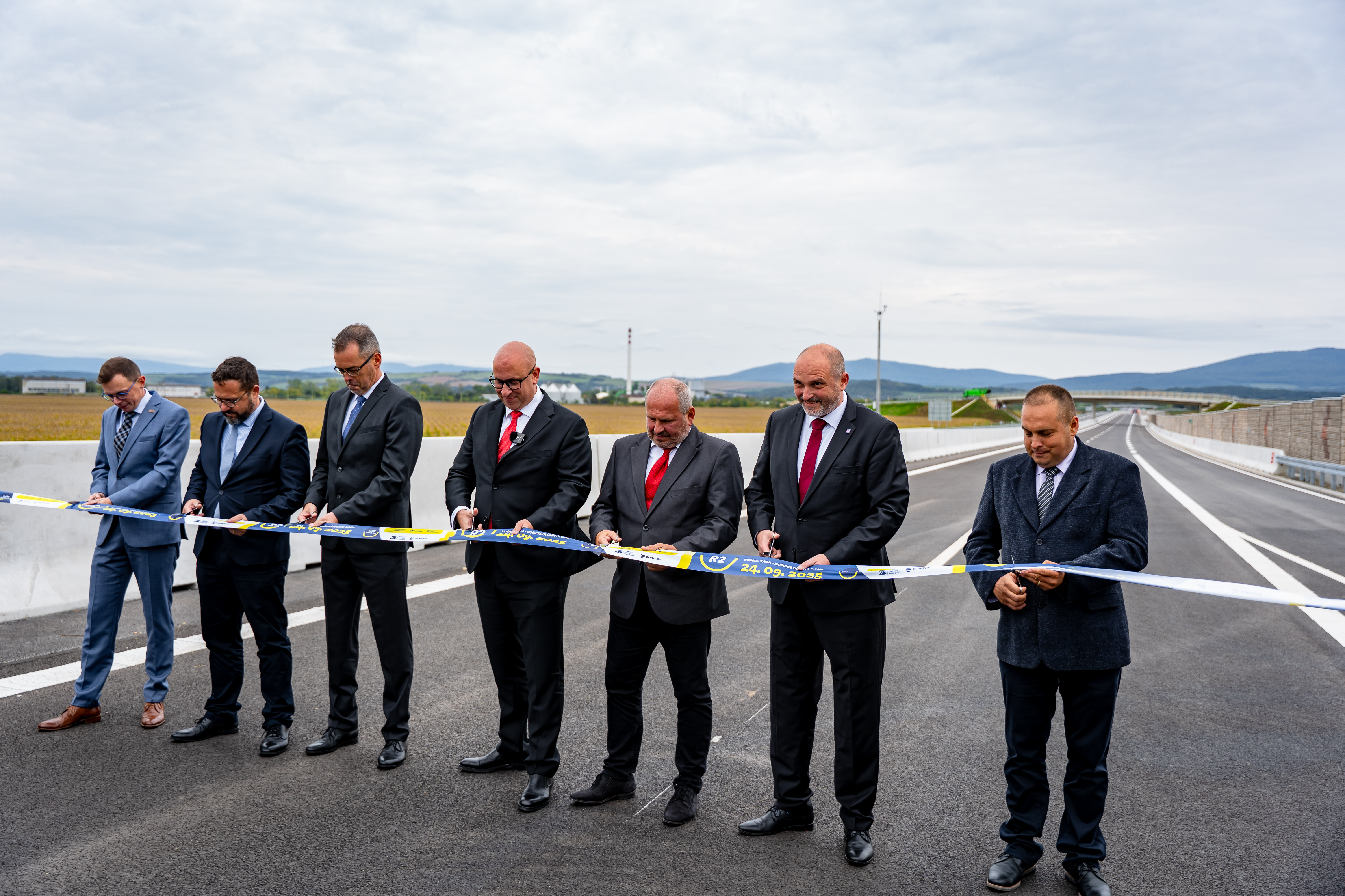 Slavnostne otvorenia useku rychlostnej cesty R2 Kosice, Saca  Kosicke Olsany II. usek -43